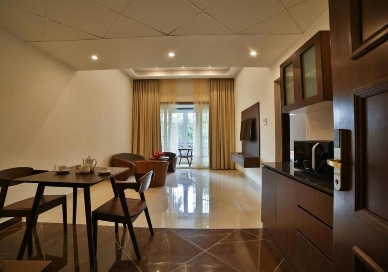 Accord Chrome Hotel Csennai Kültér fotó